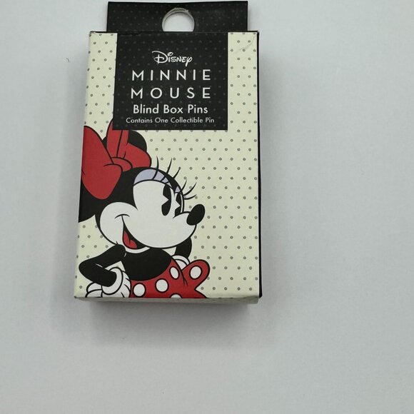 Loungefly / Disney - Minnie Mouse - Headband Pin -Purple with Pink Bow - Blind - Picture 4 of 4